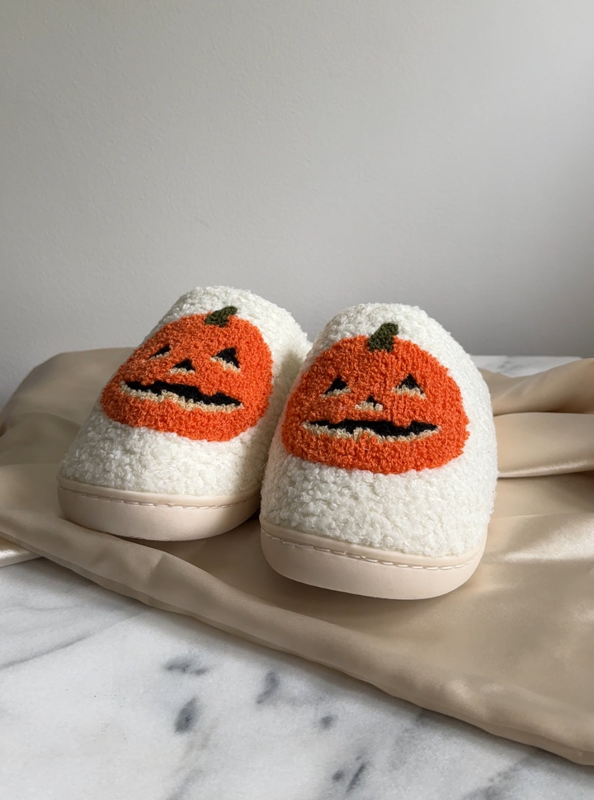 White Halloween Pumpkin Plush Slippers